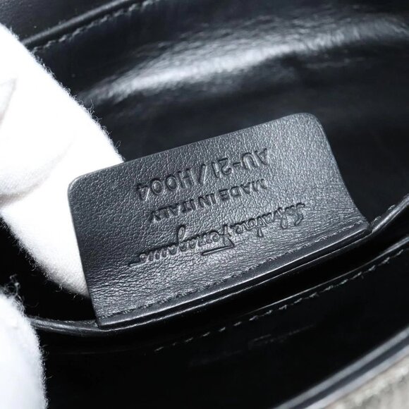 Salvatore Ferragamo Gancini Bag Leather Champagne Gold Silver Auth - Picture 12 of 16